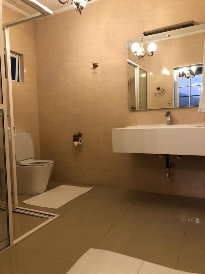 Hotel Bonavista Нувара-Елія Екстер'єр фото