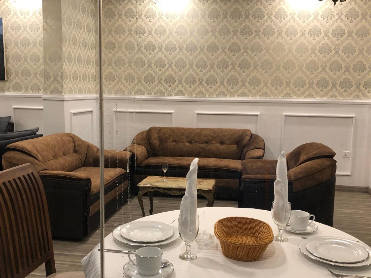 Hotel Bonavista Нувара-Елія Екстер'єр фото